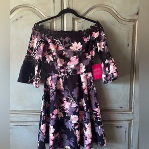 Paper dolls London dress.